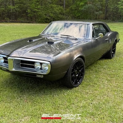 Staggered 18 inch MRR FS01 in Gloss Black on an 1967 Pontiac Firebird