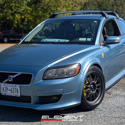 18 inch Konig Hypergram in Matte Gray on a 2008 Volvo C30