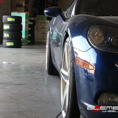 Vossen VVS-CV5 Silver Wheels on Corvette C6 w/ specs