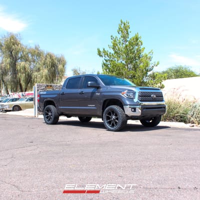 20 inch Fuel Off-Road Coupler Black Machined w/ Tint on 2018 Toyota Tundra 4WD