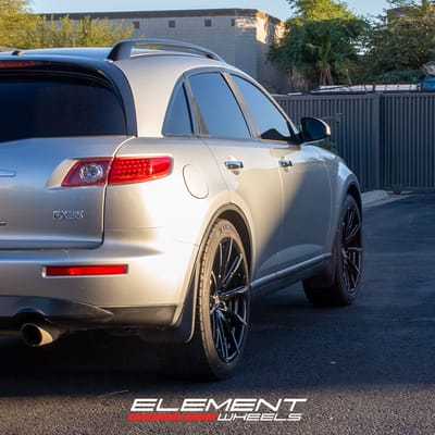 22 inch Lexani CSS-15 Black Machined Tips on a 2004 Infinity FX35