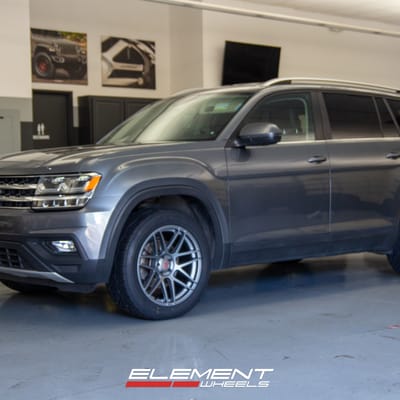 20 Inch Curva Concepts C300 in Matte Gunmetal on a 2019 VW Atlas