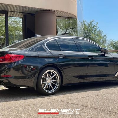 19 Inch Staggered Modern Luxury MLF12 in Chrome on a 2019 BMW 530i