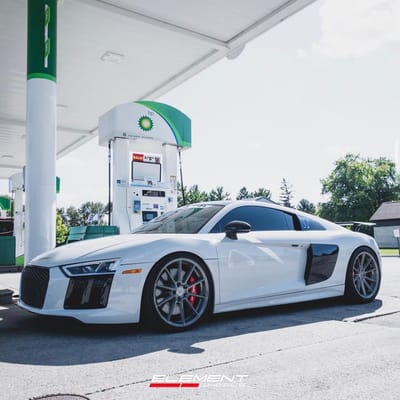 20 inch Staggered Variant Argon Brushed Titanium on a 2017 Audi R8