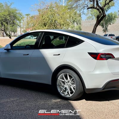 20 inch Savini BM14 in Brushed Silver on a 2021 Tesla Model Y (Long Range)
