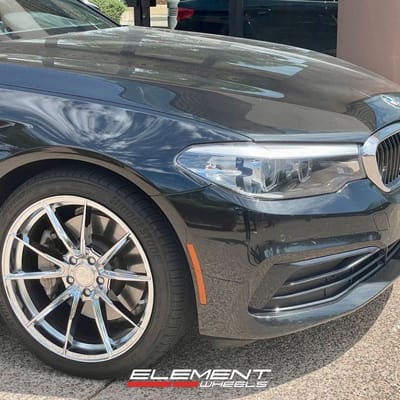 19 Inch Staggered Modern Luxury MLF12 in Chrome on a 2019 BMW 530i