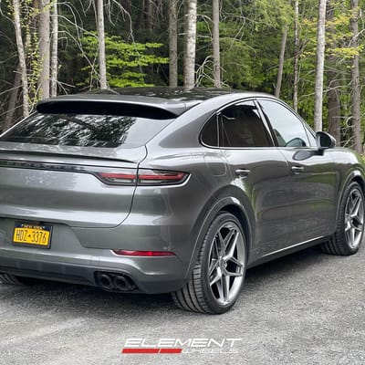 22 Inch Staggered HRE FlowForm FF11 On A 2021 Porsche Cayenne Coupe Turbo (PSCB/Steel Brakes)