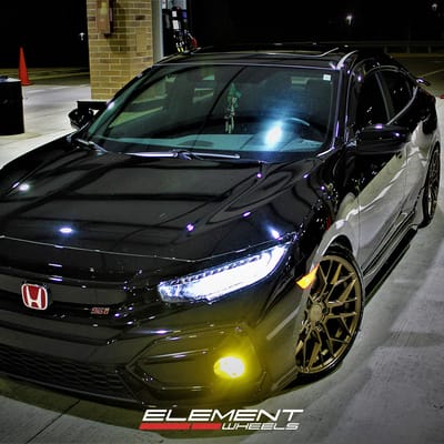 19 inch Variant Radon Satin Bronze on a 2020 Honda Civic Si