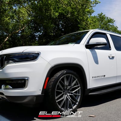 24 inch TIS Motorsports 506GM in Gunmetal on a 2022 Jeep Wagoneer