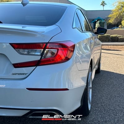 19x8.5 Inch Rohana RC7 Machined Silver on a 2020 Honda Accord Sedan