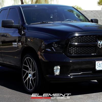 24 Inch Status Juggernaut Gloss Black Machined on 2015 Dodge RAM 1500