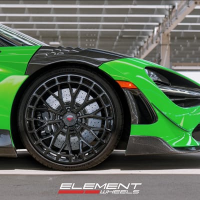20 inch Staggered Ferrada FR12 in Obsidian Gloss Black on a 2018 McLaren 720s