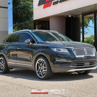 20 inch Diablo Blitz in Chrome w/ Black Inserts on 2019 Lincoln MKC