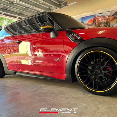 19 inch Savini BM13 in Gloss Black on a 2015 Mini Paceman