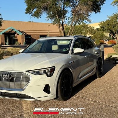 21 inch MRR FS06 in Gloss Black on a 2019 Audi E-Tron