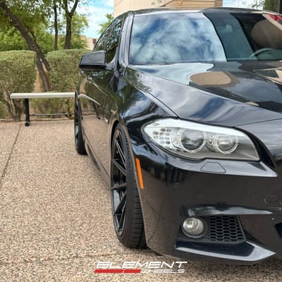 20 inch Variant Argon Gloss Black Gloss Black on a 2011 BMW 535i