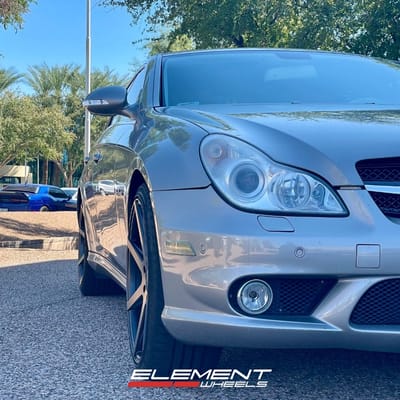 20 inch Staggered Rohana RC7 in Matte Graphite on a 2007 Mercedes-Benz CLS 63 AMG