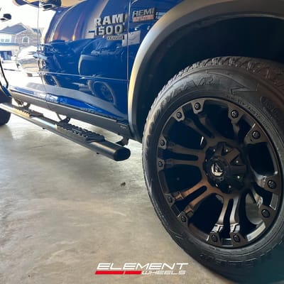 20 inch Fuel Offroad Vapor in Black Machined w/ Tint on a 2019 Dodge Ram 1500 Warlock