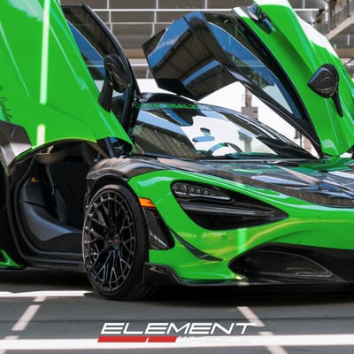 20 inch Staggered Ferrada FR12 in Obsidian Gloss Black on a 2018 McLaren 720s