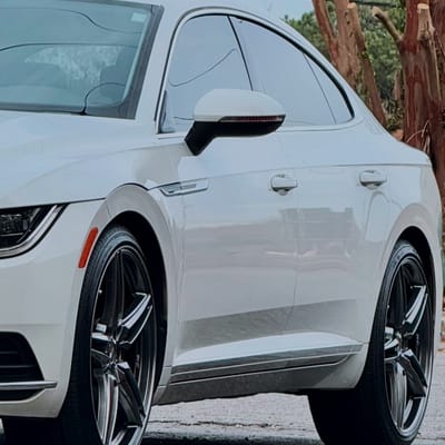21 inch Savini SV-F3 Gloss Graphite on a 2019 Volkswagen Arteon