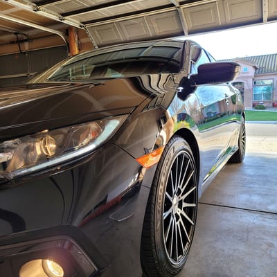 18 inch TSW Chicane Gloss Black w/ Mirror Face on a 2020 Honda Civic