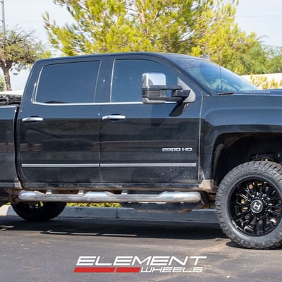 20 inch Hostile H114 Fury Asphalt on a 2018 Chevrolet Silverado 2500