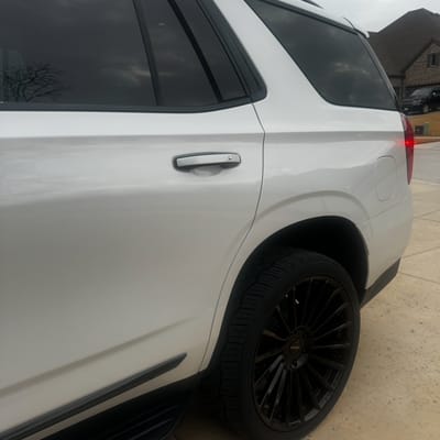 24 Koko Kuture Urfa FF in Gloss Black on a 2023 GMC Yukon