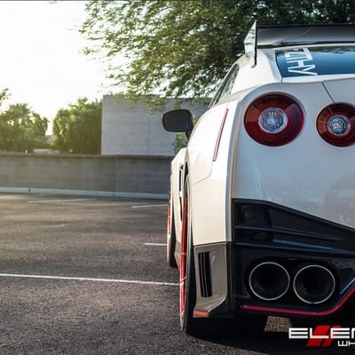 20 inch Staggered Rohana RF2 Gloss Red (Rotary Forged) on 2015 Nissan GTR (Nismo) w/ Specs