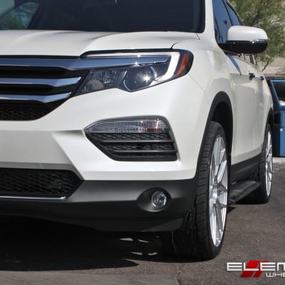 22x9 Niche Intake Silver Machined M160 on a Honda Pilot w/ Specs
