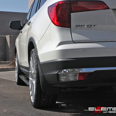 22x9 Niche Intake Silver Machined M160 on a Honda Pilot w/ Specs