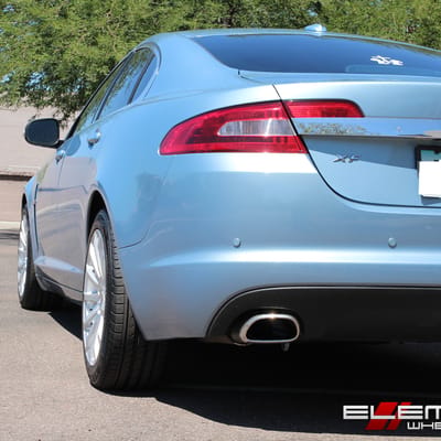 18 inch MRR HR9 Silver Machined Face on 2009 Jaguar XF w/ Specs