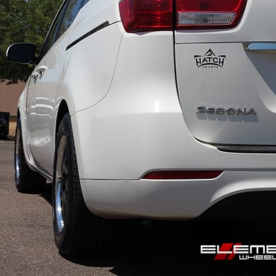 17 inch TSW Tremblant on 2015 Kia Sedona w/ Specs