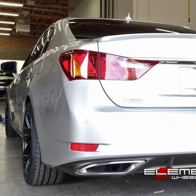 20 inch Staggered Ground Force GF09 on 2013 Lexus GS350F w/ Specs