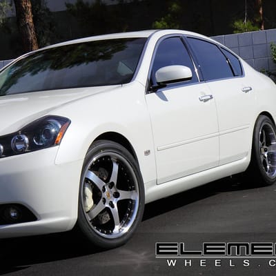 Forgestar F05 Machined Black 2006 Infiniti M45 Sport w/ Specs