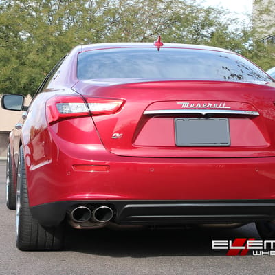 20 Inch Staggered Ferrada FR2 Silver Wheels on 2015 Maserati Ghibli
