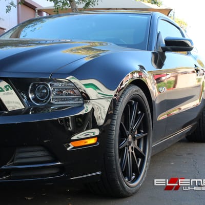 XIX X31 Black Wheels on 12 Ford Mustang GT500 w/ Specs