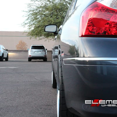 Niche Pantano Chrome 2010 Infiniti M35 w/ Specs