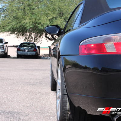 18 inch staggered Victor Equipment Zehn Hyper Silver on Porsche Carrera 2