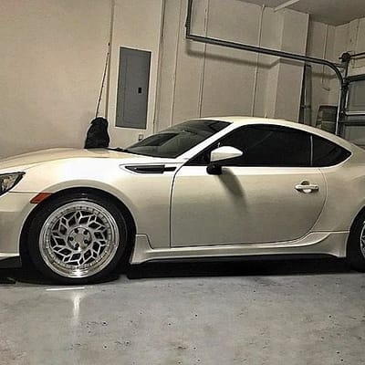 18 inch Regen5 R32 Machine Silver w/ Polished Lip on 2014 Subaru BR-Z 