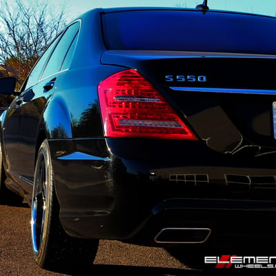 20 inch Staggered Mandrus Simplex Gunmetal Machined w/ Stainless Chrome Lip on 2012 Mercedes S550 w/ Specs