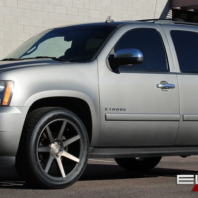 22 inch DUB Future Black/Machined w/ Dark Tint on 2007 Chevy Tahoe w/ Specs