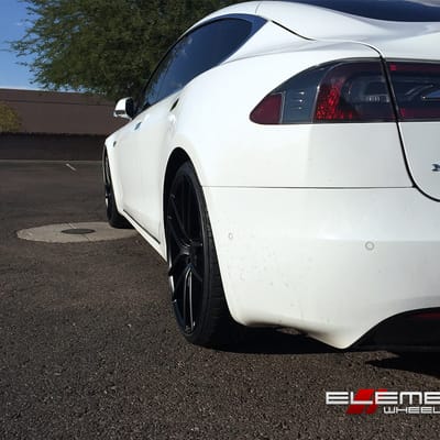 22 inch Niche Targa Black/Machined w/ Tint on 2016 Tesla Model S w/ specs *Product may vary depending on size.  22 inch Niche Targa Black/Machined w/ Tint on 2016 Tesla Model S w/ specs