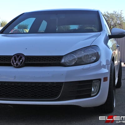 18 in staggered R32 Regen5 Brushed Smoked Carbon/Black Lip on a 2011 VW GTI