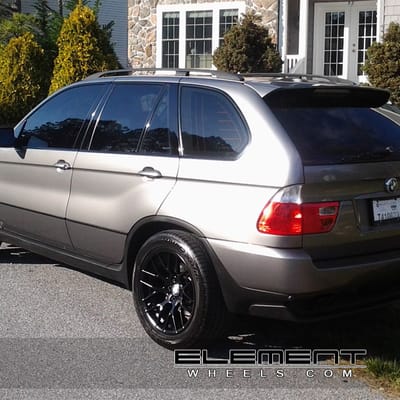 Avant Garde M359 Wheels Black on 2006 BMW X5 w/ Specs