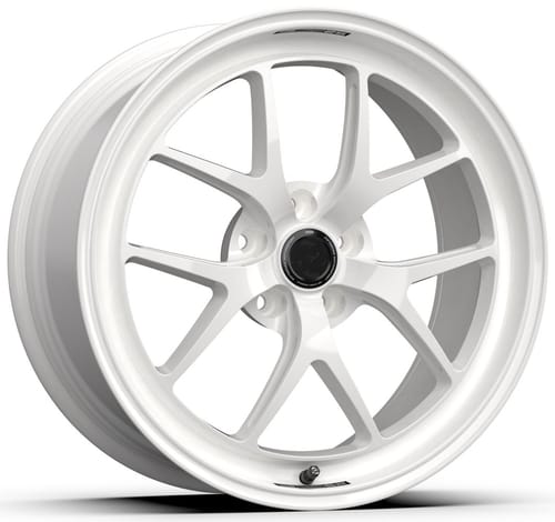 Fifteen52 Sector RSR Radiant Silver (Flow Formed)