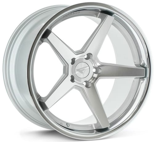 Ferrada FR3 Machine Silver w/ Chrome Lip