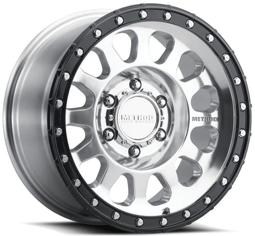 Method Race MR315 Polished w/ Gloss Black Lip
