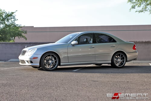 19 inch staggered Verde V99 Axis Matte Graphite 2004 Mercedes Benz E355 w/ Specs