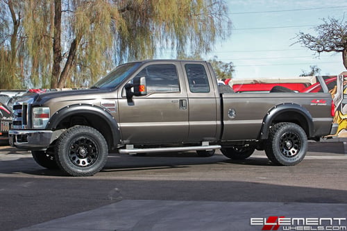 18x9 Fuel Off-Road Vector Matte Black D579 on a 2008 Ford F-250 w/ Specs
