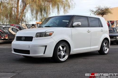 18x8.5 Klutch SL5 Silver on a 2008 Scion xB w/ Specs